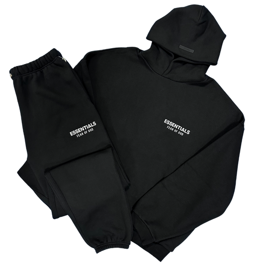 Black and White Essentials ‘FW24’