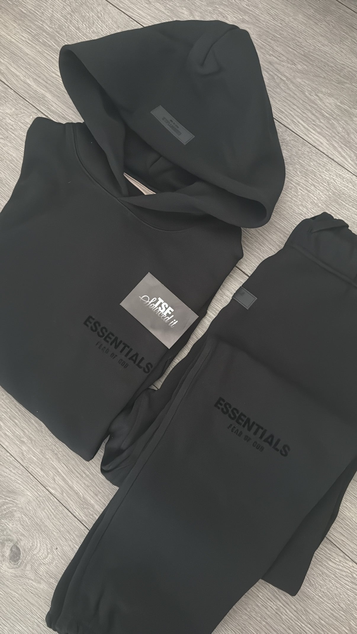 Black Essentials Tracksuit ‘SS22’